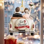Personalized “Just Married” Ornament –