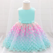 Vestido de fiesta para niña con falda de malla con volantes en capas de color caramelo 