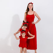 Vestido sin tirantes de colores vibrantes para madre y bebé